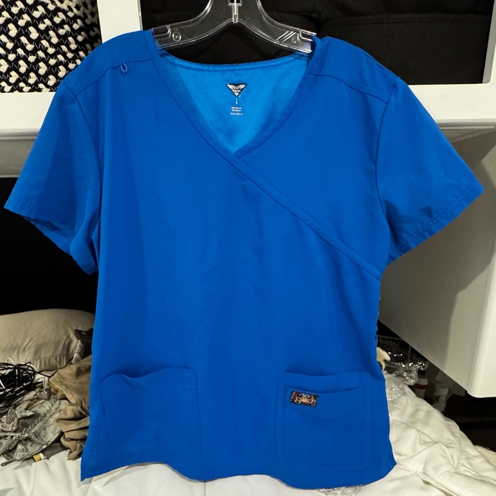 Koi Tech Scrub Top